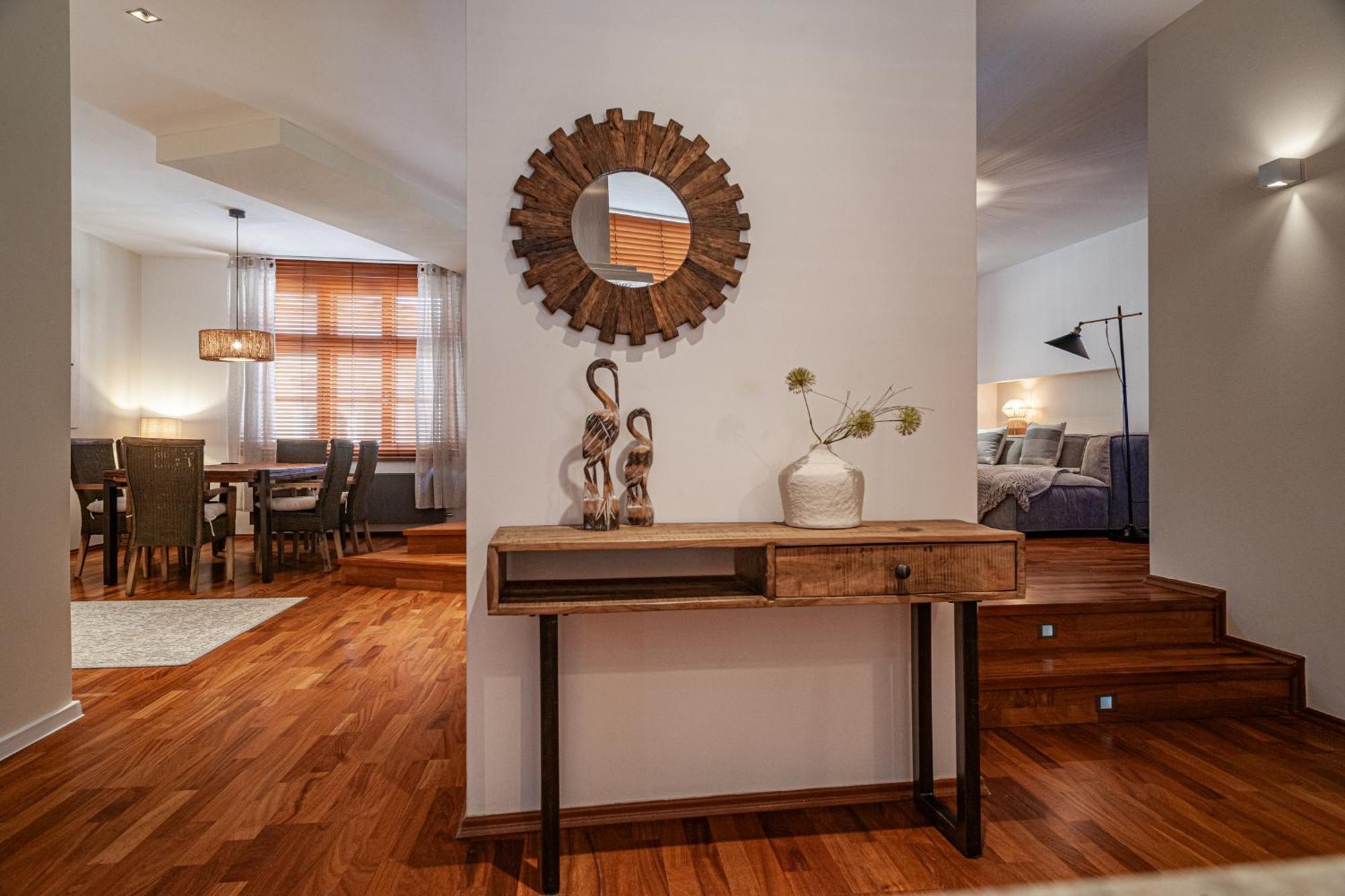 Sting Boutique Apartments 俄斯特拉发 外观 照片